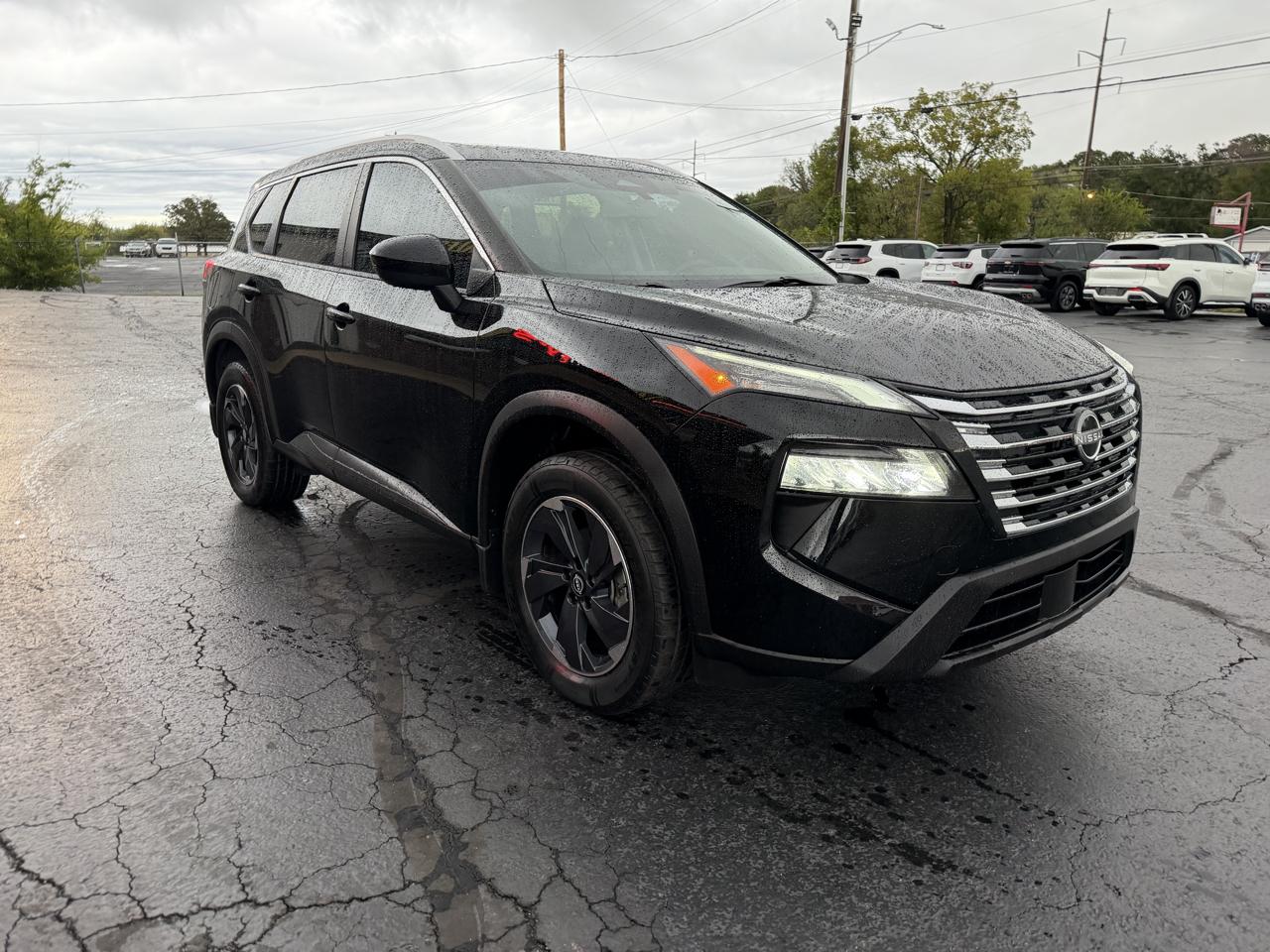 Nissan Rogue FWD SV 2024