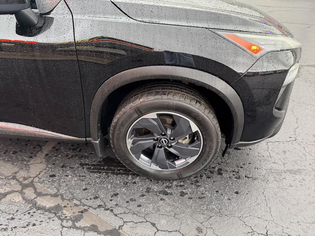 Nissan Rogue FWD SV 2024