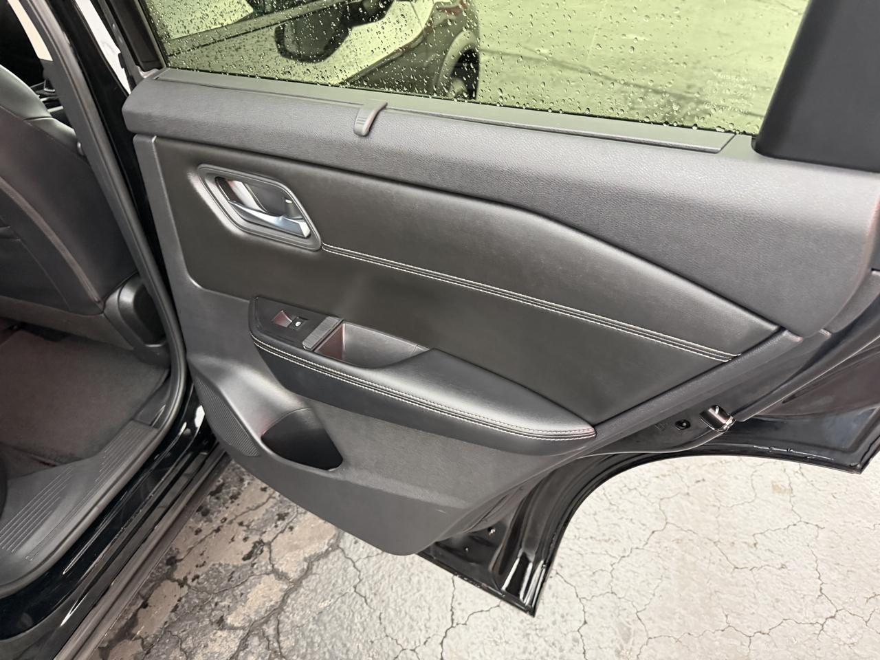 Nissan Rogue FWD SV 2024