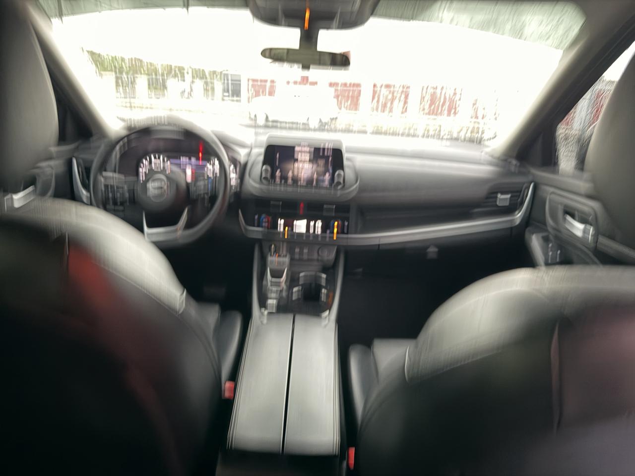 Nissan Rogue FWD SV 2024