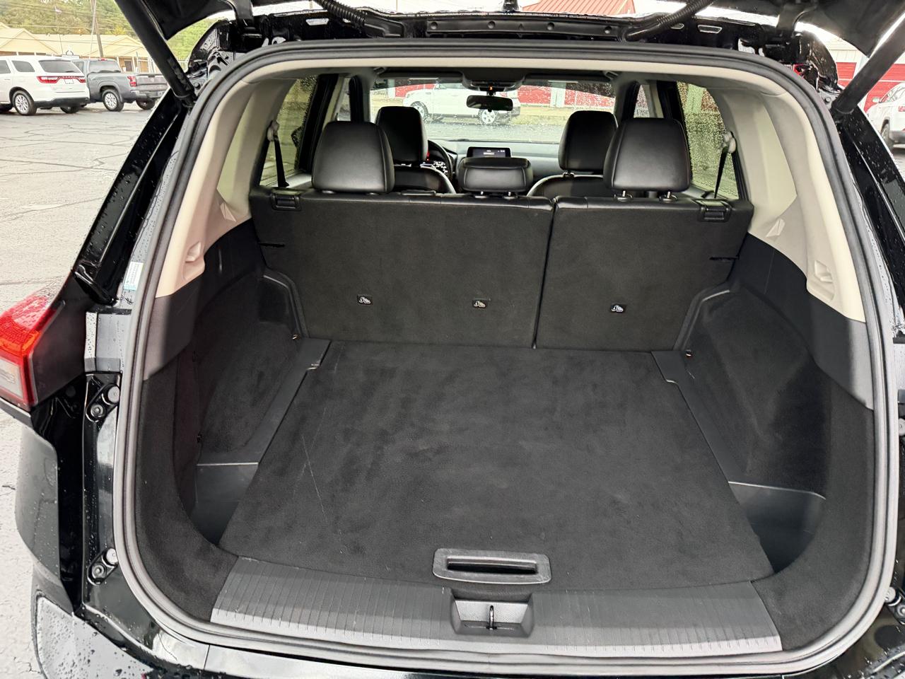 Nissan Rogue FWD SV 2024