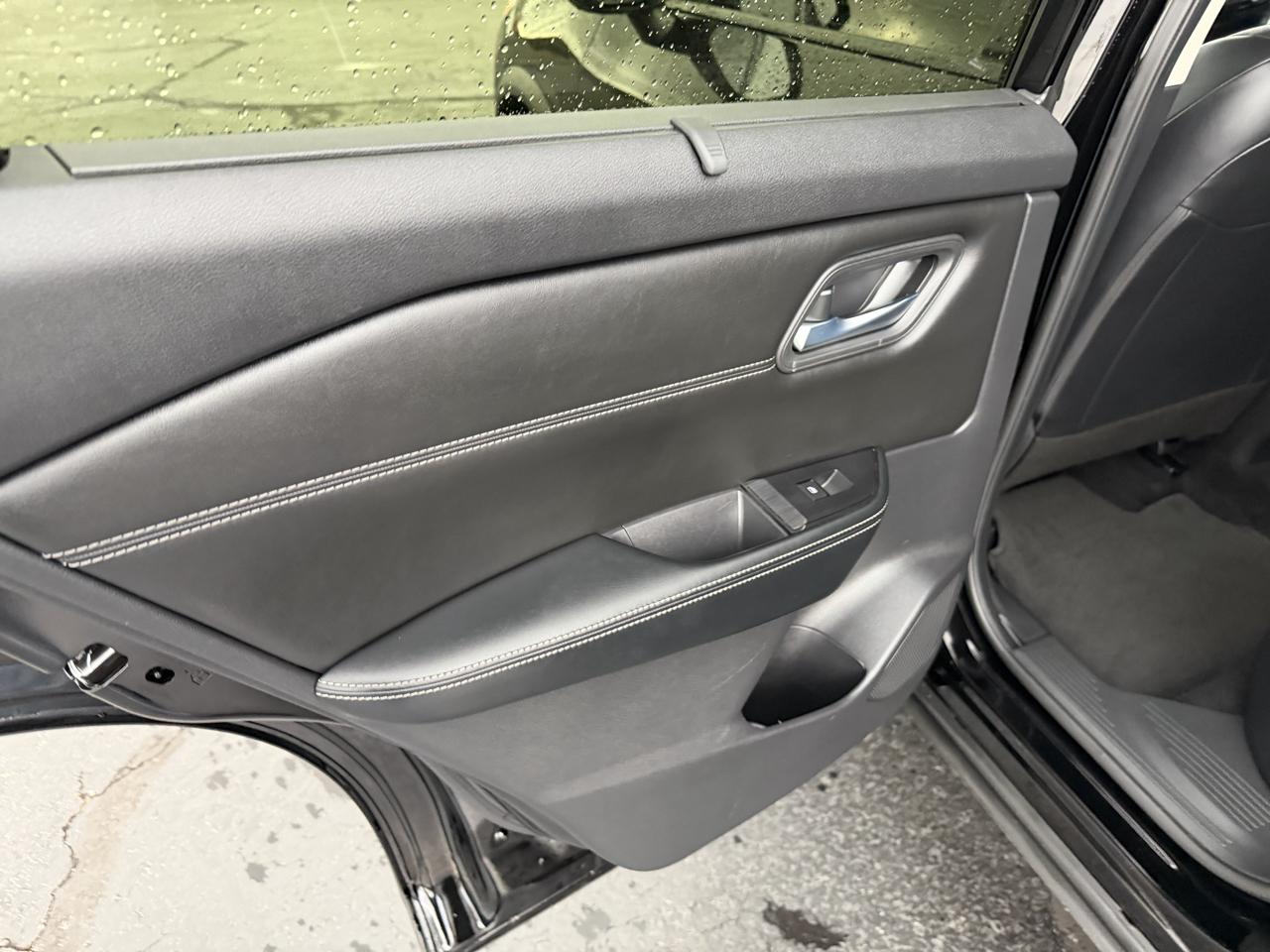 Nissan Rogue FWD SV 2024