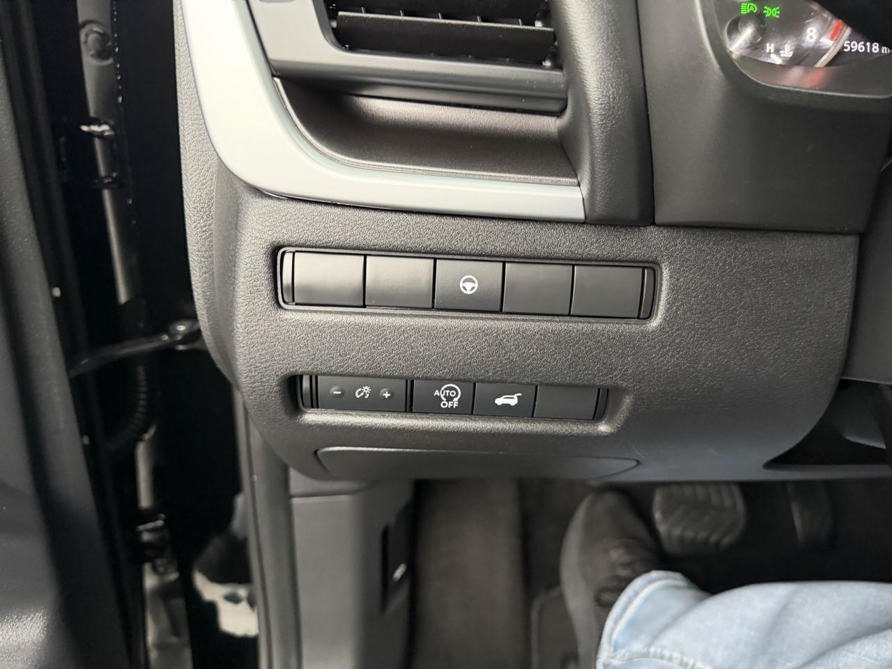 Nissan Rogue FWD SV 2024