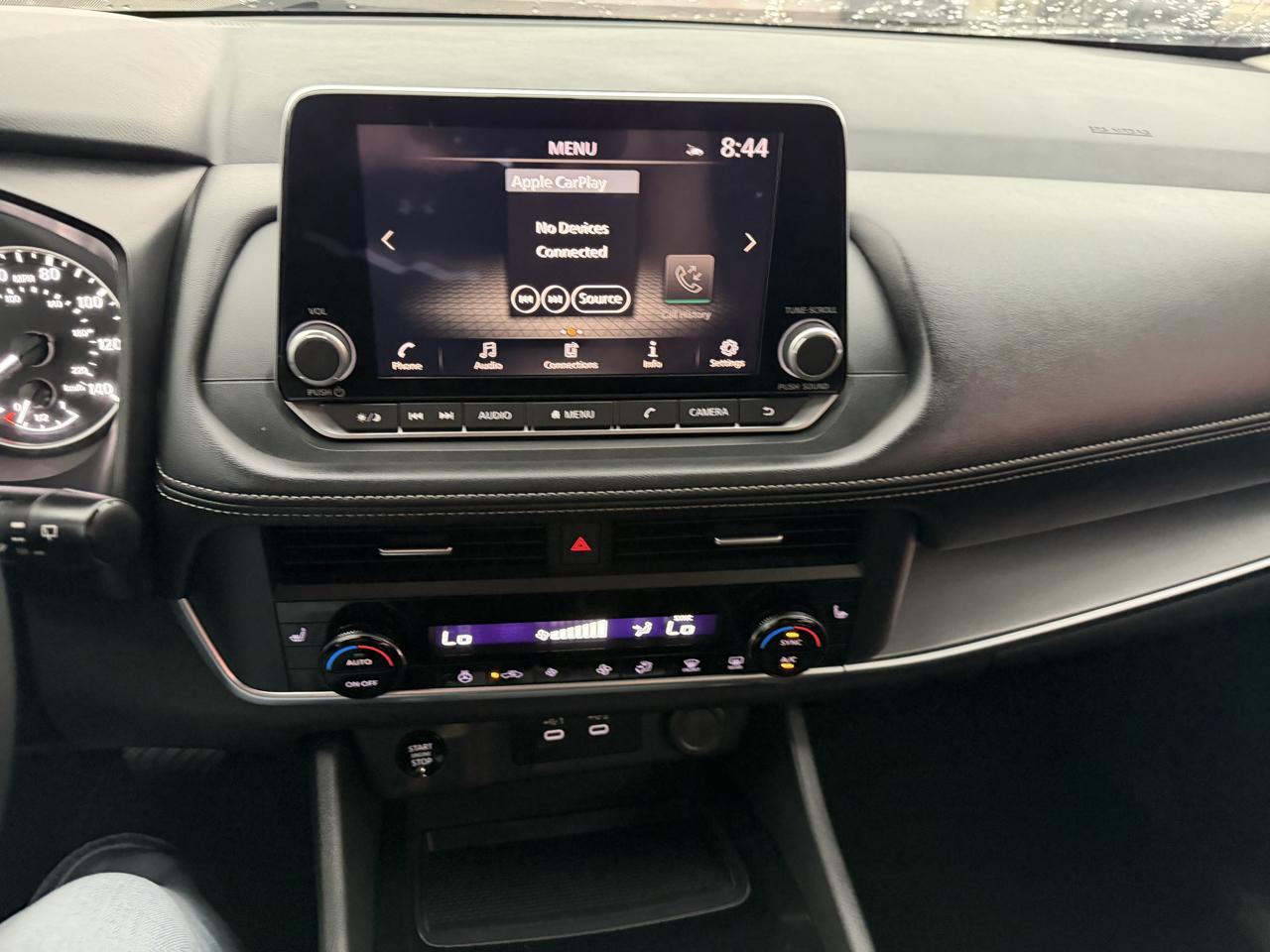 Nissan Rogue FWD SV 2024
