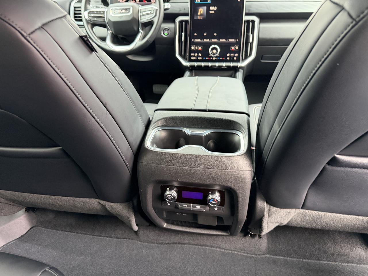 GMC Acadia FWD 4dr Elevation 2026