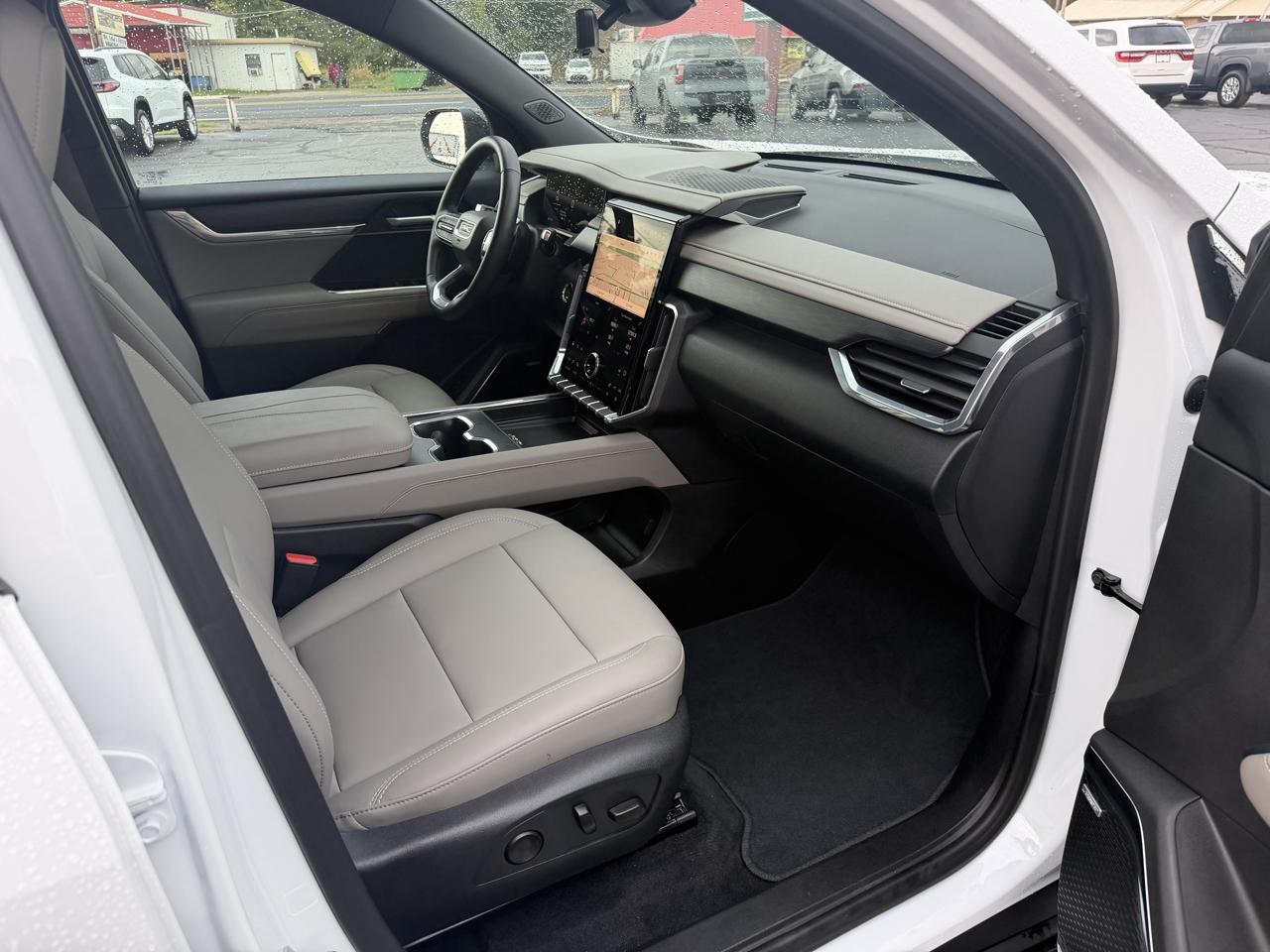 GMC Acadia FWD 4dr Elevation 2026