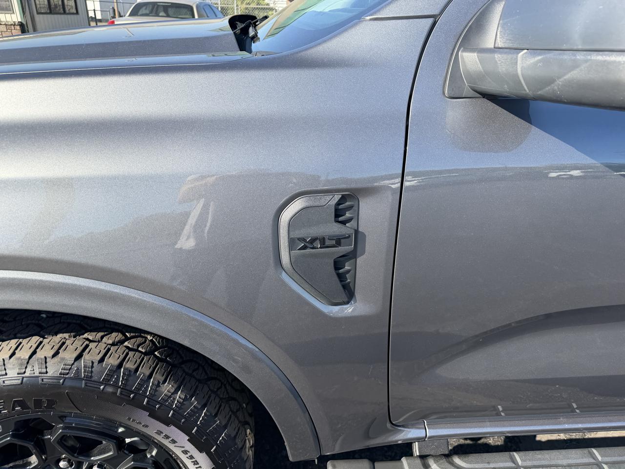 Ford Ranger XLT 4WD SuperCrew 5' Box 2025
