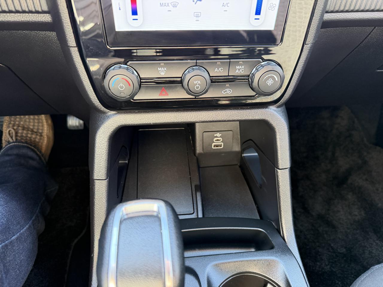 Ford Ranger XLT 4WD SuperCrew 5' Box 2025