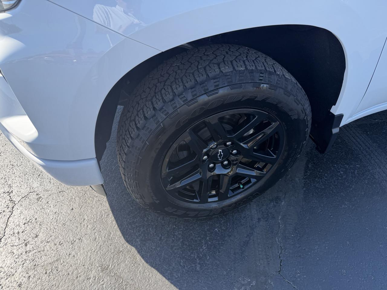 Chevrolet Silverado 1500 4WD Crew Cab 147" RST 2025