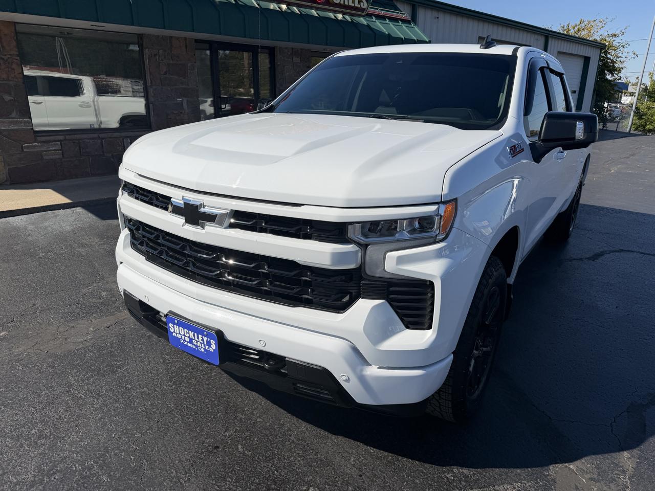 Chevrolet Silverado 1500 4WD Crew Cab 147" RST 2025