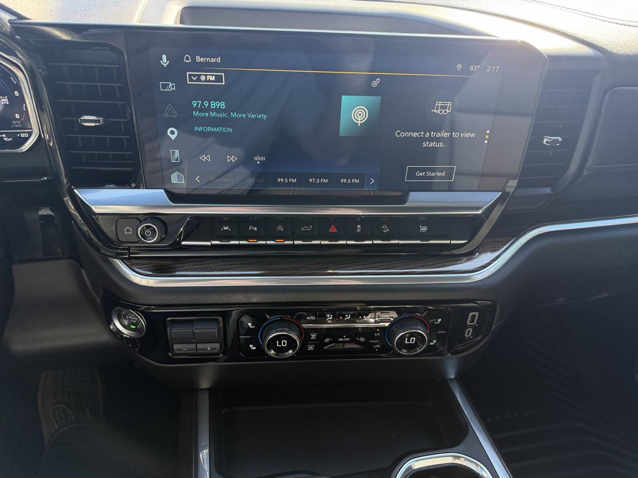 Chevrolet Silverado 1500 4WD Crew Cab 147" RST 2025