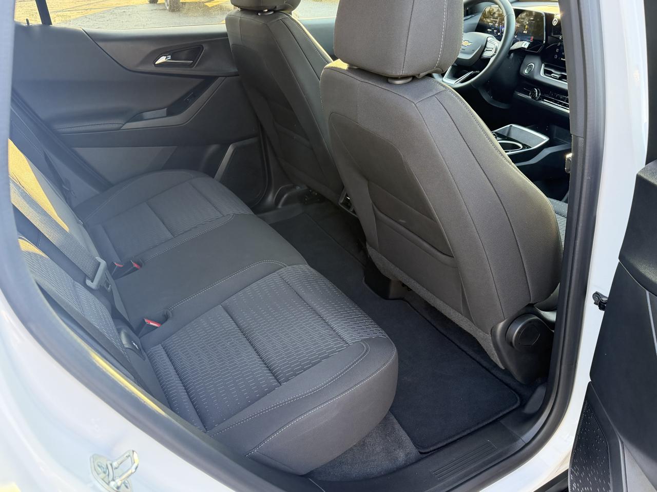 Chevrolet Equinox FWD 4dr LT w/1LT 2026