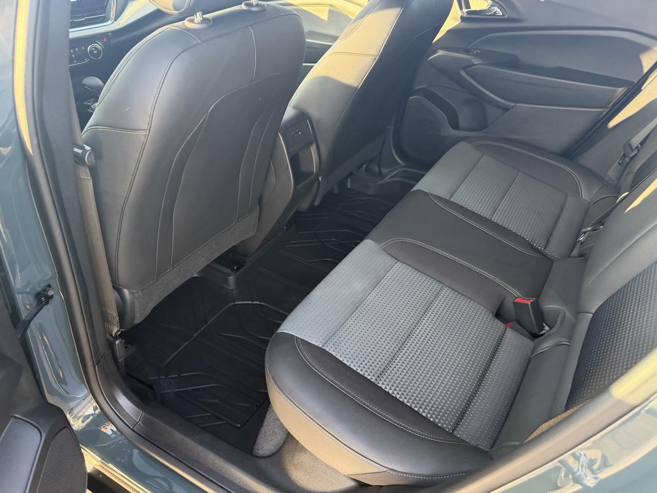 Chevrolet Trax FWD 4dr LT 2026