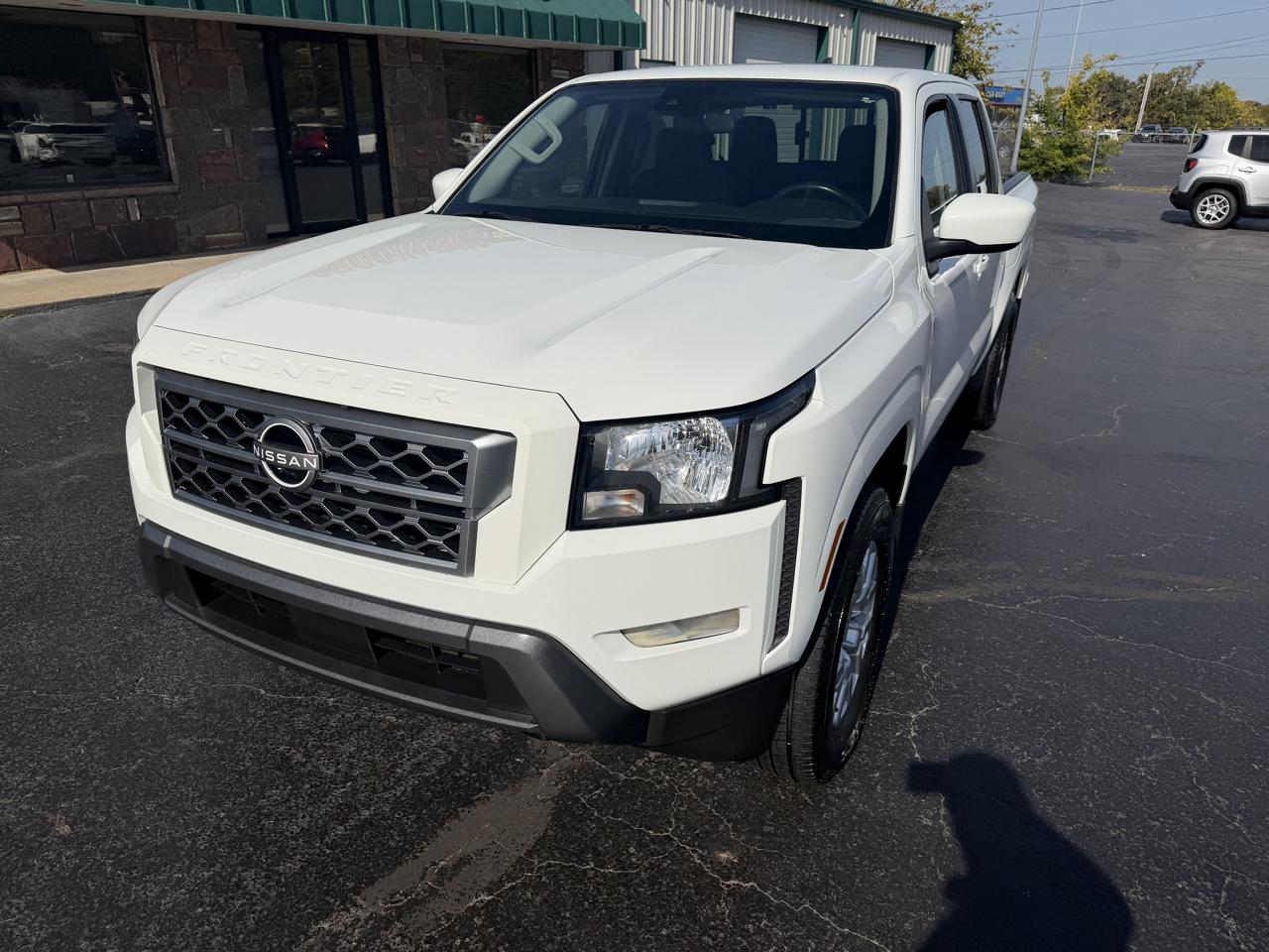 Nissan Frontier Crew Cab 4x4 SV Auto *Ltd Avail* 2023