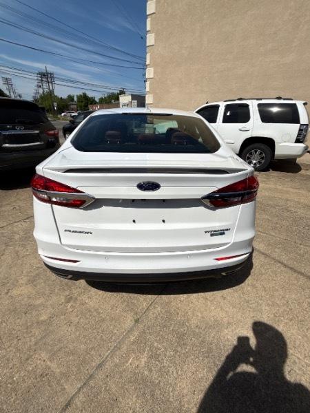 Ford Fusion Titanium AWD 2020