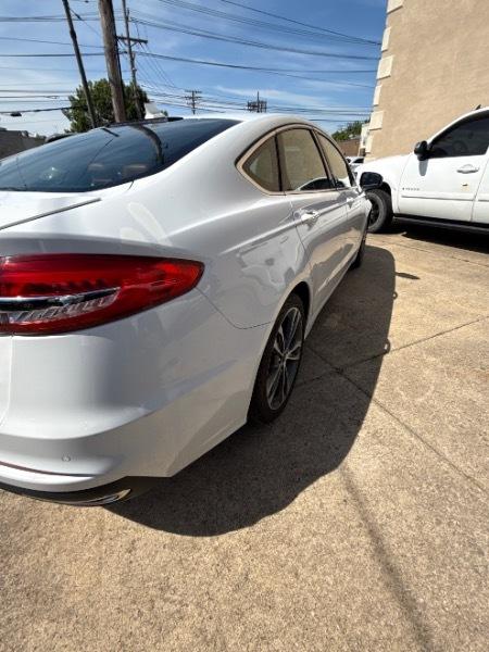 Ford Fusion Titanium AWD 2020