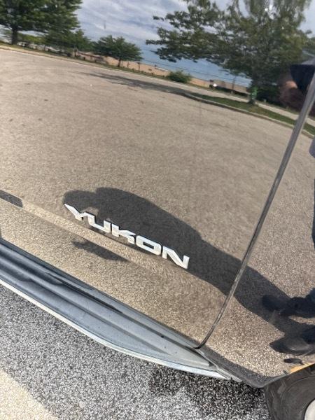 GMC Yukon SLE 4WD 2015