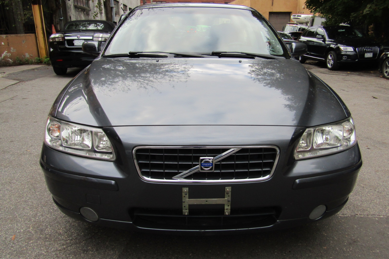 Volvo S60 2.5L Turbo Auto 2006 Volvo S60 2.5L Turbo Auto 2006