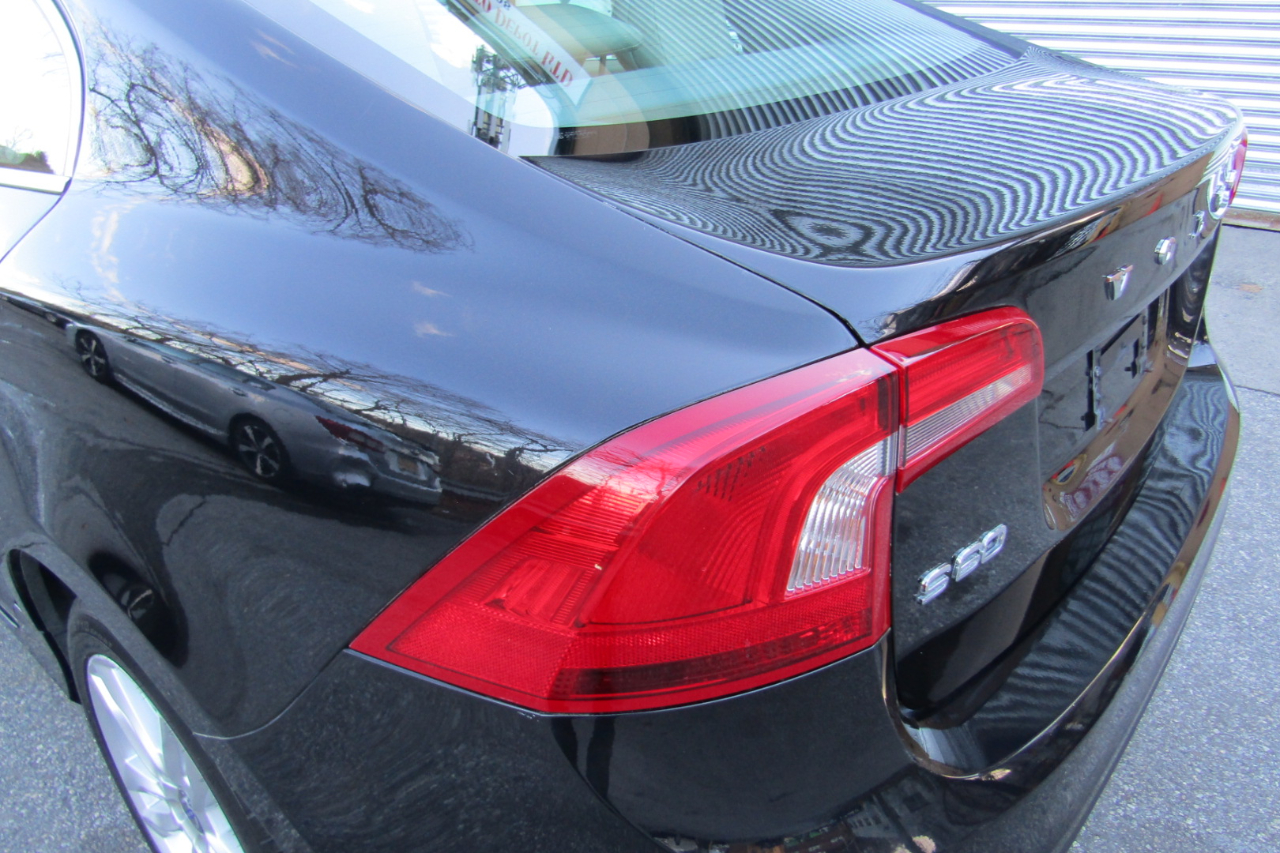 Volvo S60 AWD 4dr Sdn T6 2012