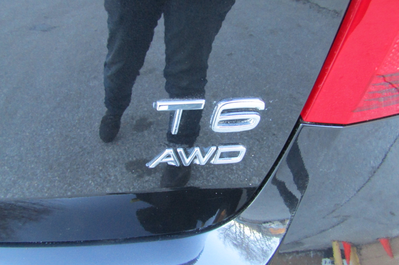 Volvo S60 AWD 4dr Sdn T6 2012