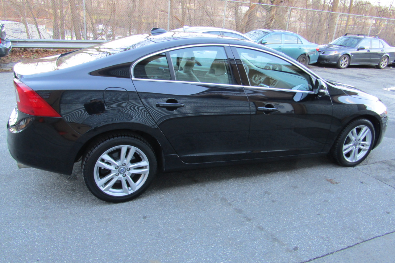 Volvo S60 AWD 4dr Sdn T6 2012