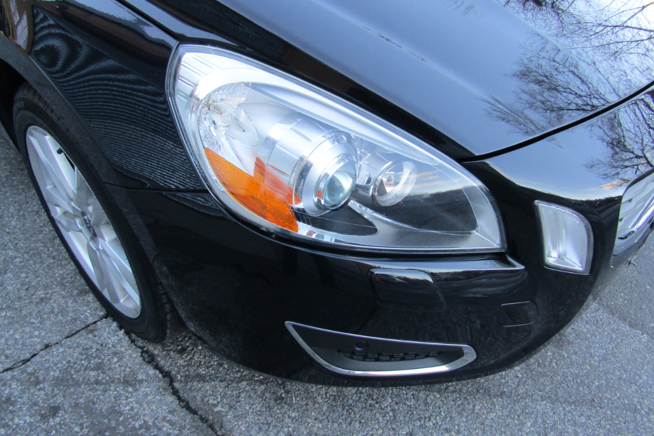 Volvo S60 AWD 4dr Sdn T6 2012