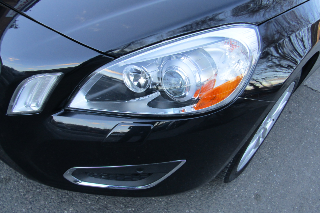 Volvo S60 AWD 4dr Sdn T6 2012