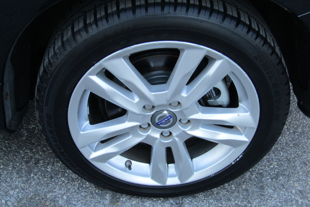 Volvo S60 AWD 4dr Sdn T6 2012