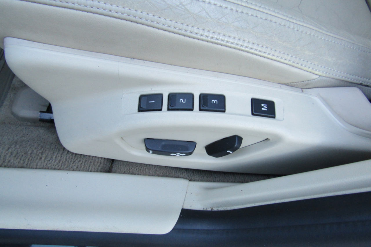 Volvo S60 AWD 4dr Sdn T6 2012