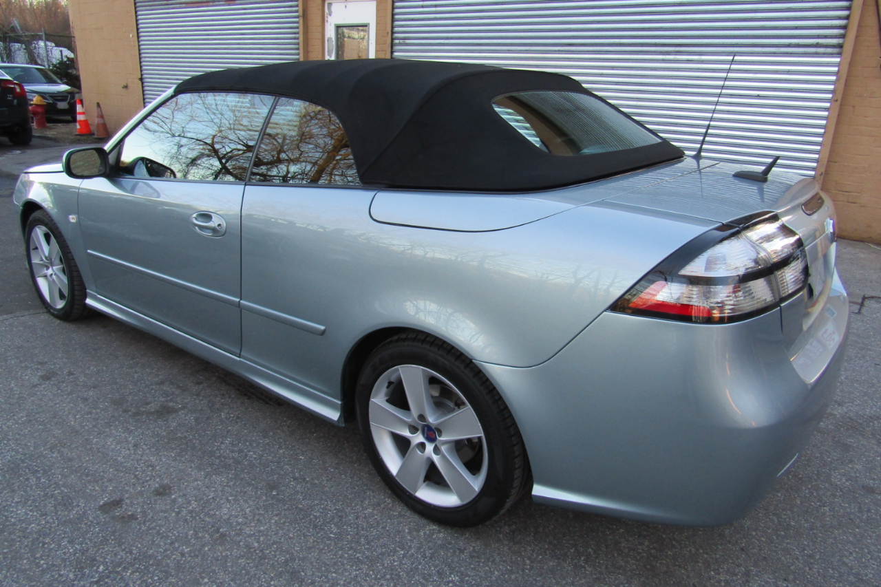 Saab 9-3 2dr Conv FWD 2011