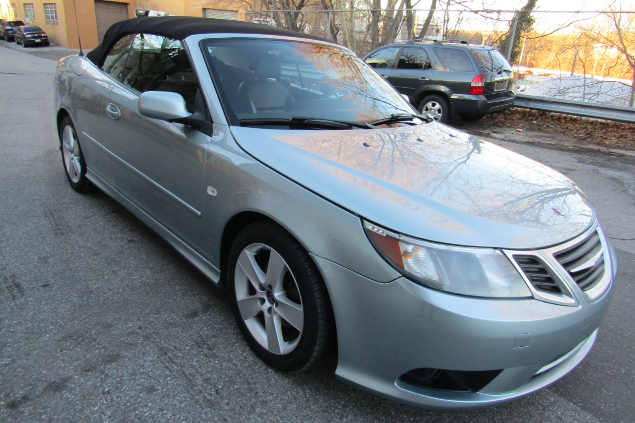 Saab 9-3 2dr Conv FWD 2011
