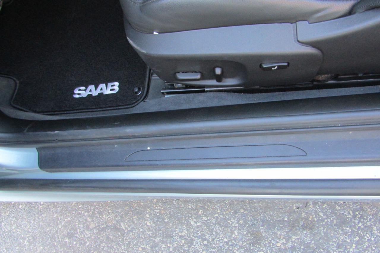 Saab 9-3 2dr Conv FWD 2011