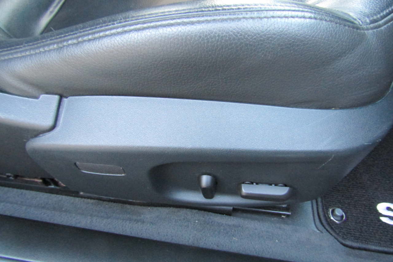 Saab 9-3 2dr Conv FWD 2011