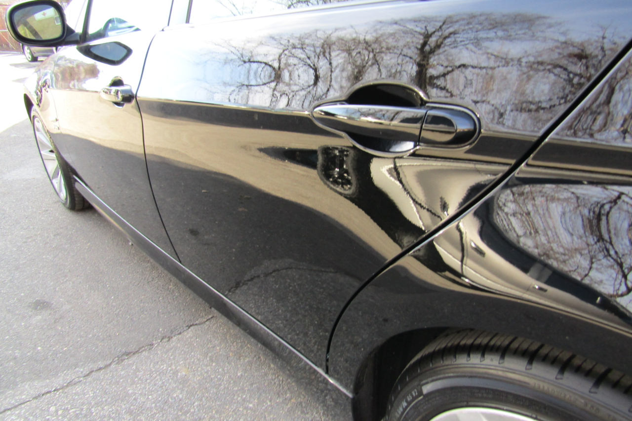 BMW 3 Series 4dr Sdn 328i xDrive AWD 2011