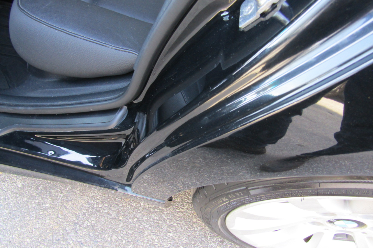 BMW 3 Series 4dr Sdn 328i xDrive AWD 2011