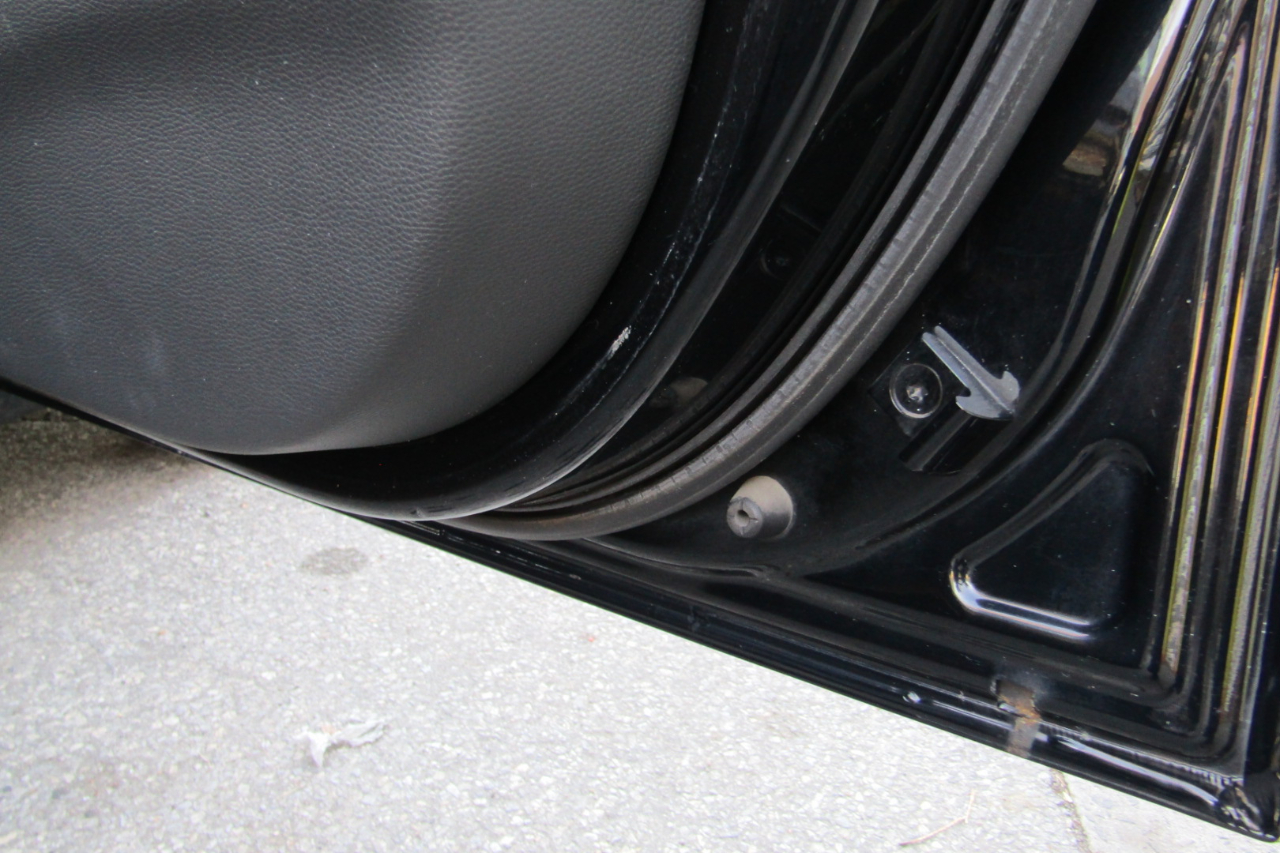 BMW 3 Series 4dr Sdn 328i xDrive AWD 2011