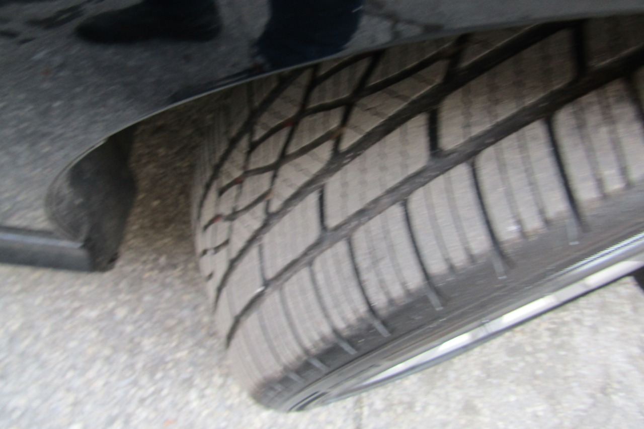 BMW 3 Series 4dr Sdn 328i xDrive AWD 2011