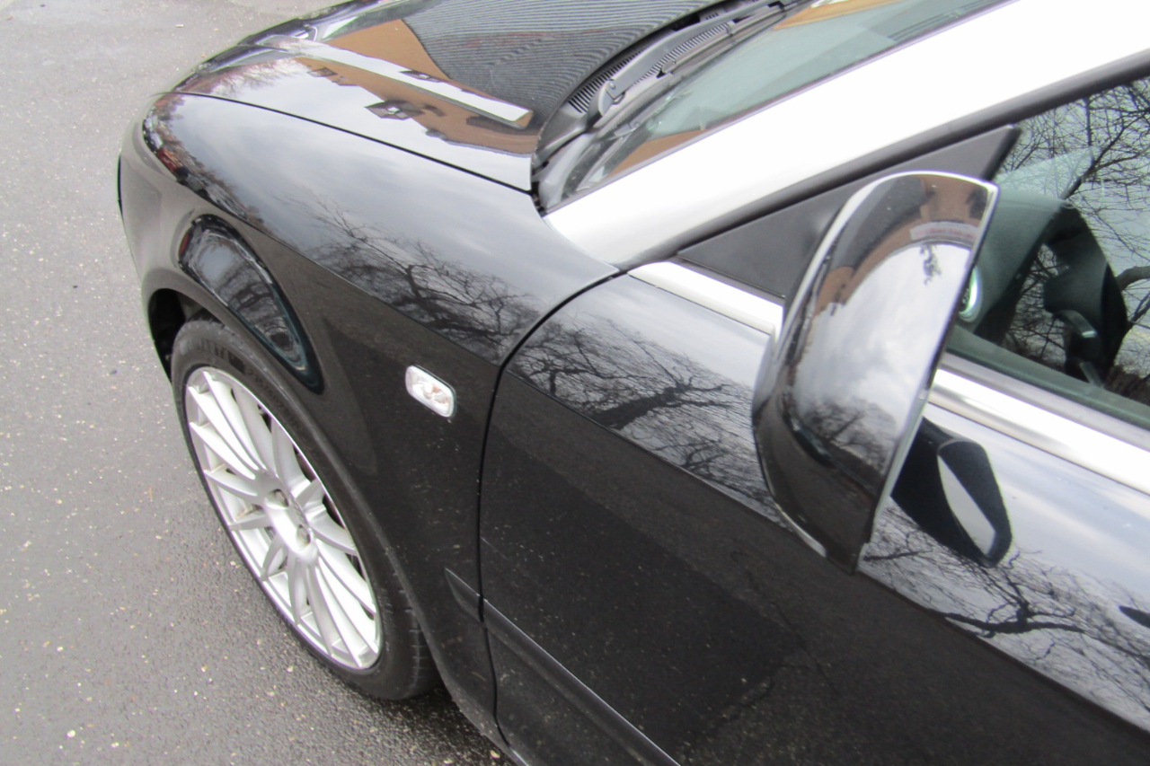 Audi A4 2dr Cabriolet Auto 2.0T quattro SE *Ltd Avail* 2009