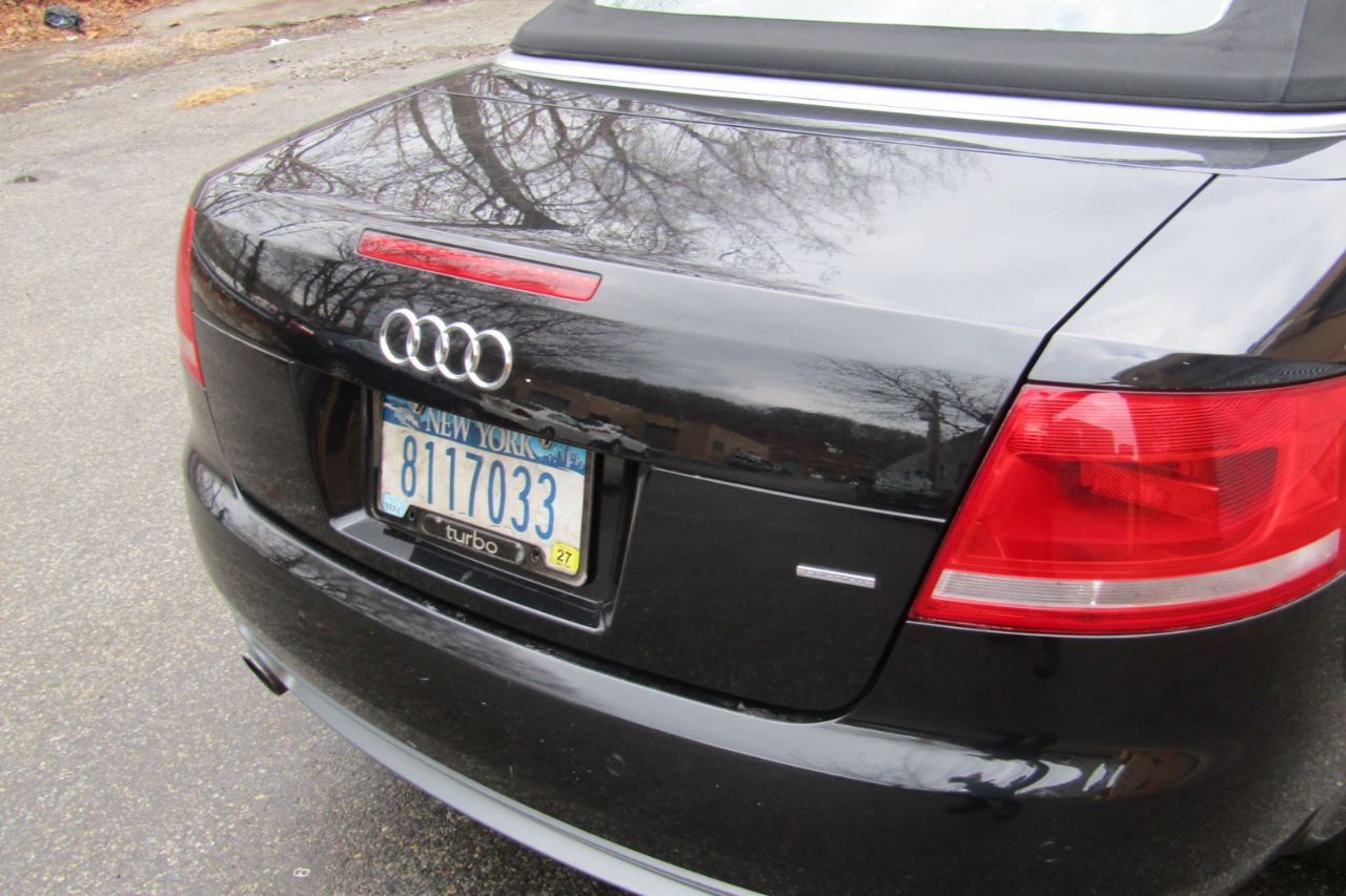 Audi A4 2dr Cabriolet Auto 2.0T quattro SE *Ltd Avail* 2009