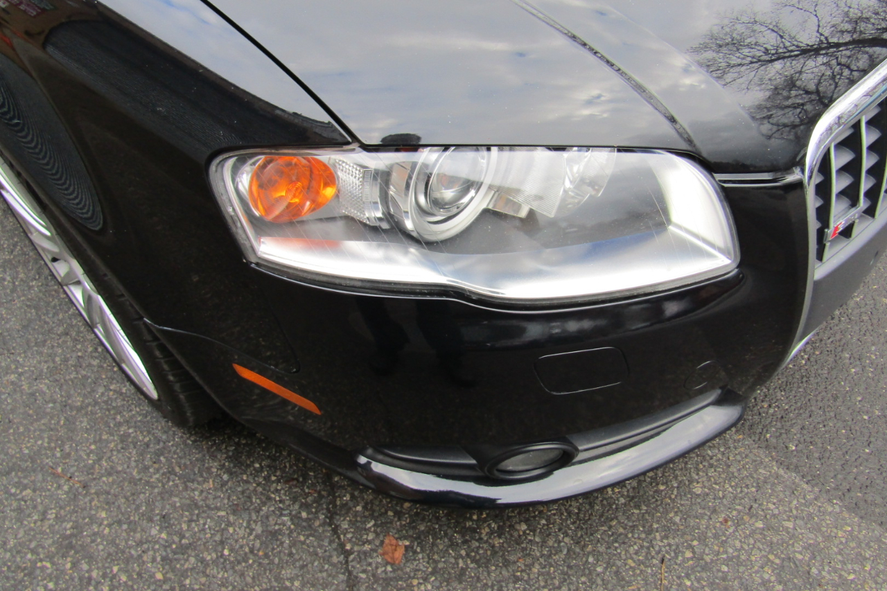 Audi A4 2dr Cabriolet Auto 2.0T quattro SE *Ltd Avail* 2009