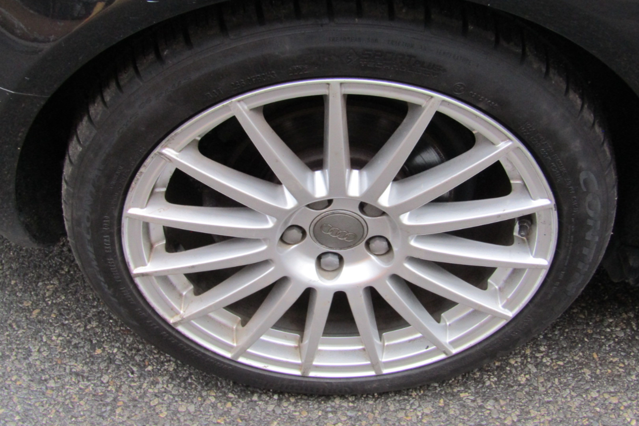 Audi A4 2dr Cabriolet Auto 2.0T quattro SE *Ltd Avail* 2009