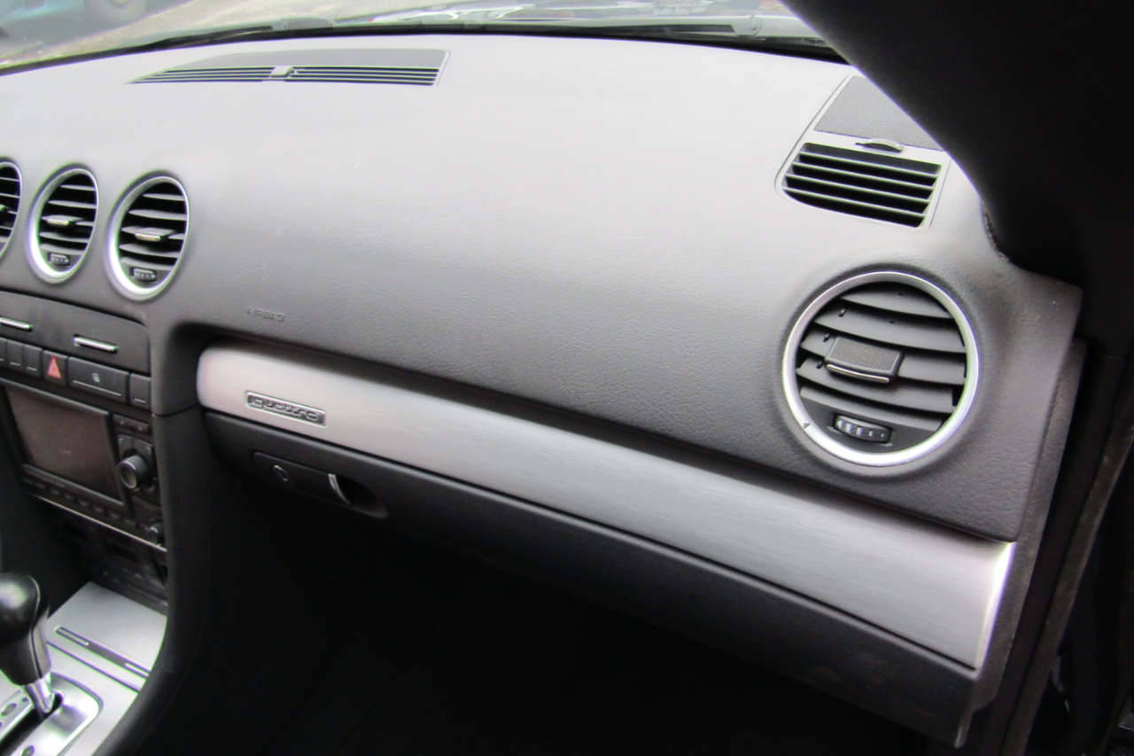 Audi A4 2dr Cabriolet Auto 2.0T quattro SE *Ltd Avail* 2009