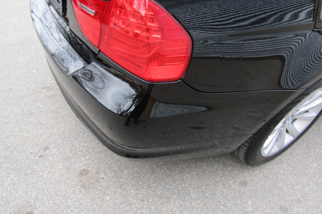 BMW 3 Series 4dr Sdn 328i xDrive AWD SULEV 2011