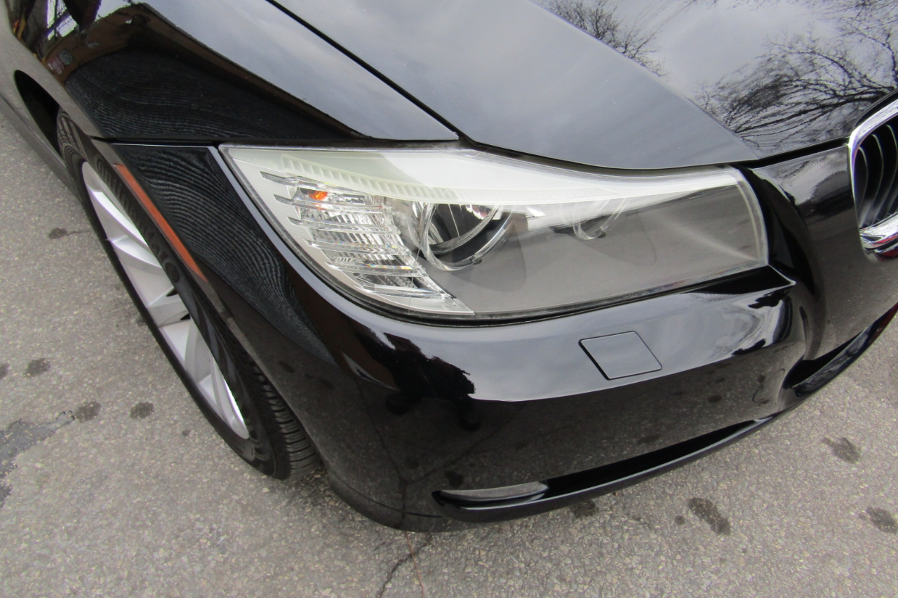 BMW 3 Series 4dr Sdn 328i xDrive AWD SULEV 2011