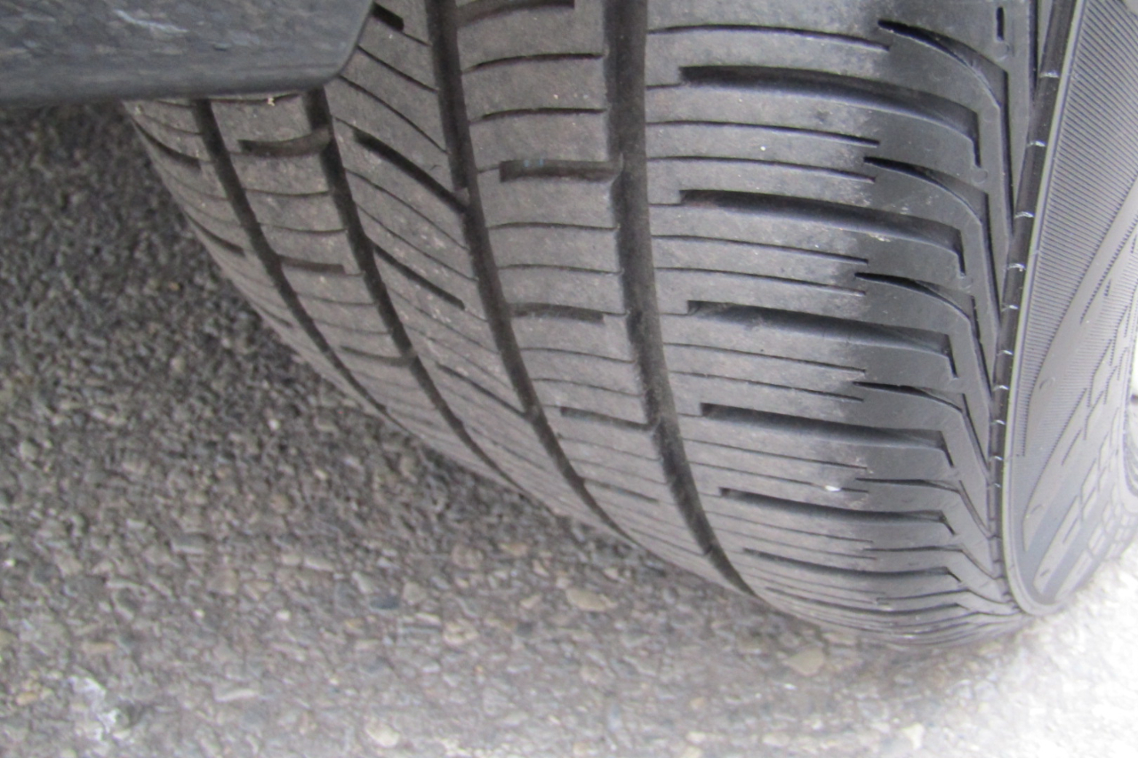 BMW 3 Series 4dr Sdn 328i xDrive AWD SULEV 2011