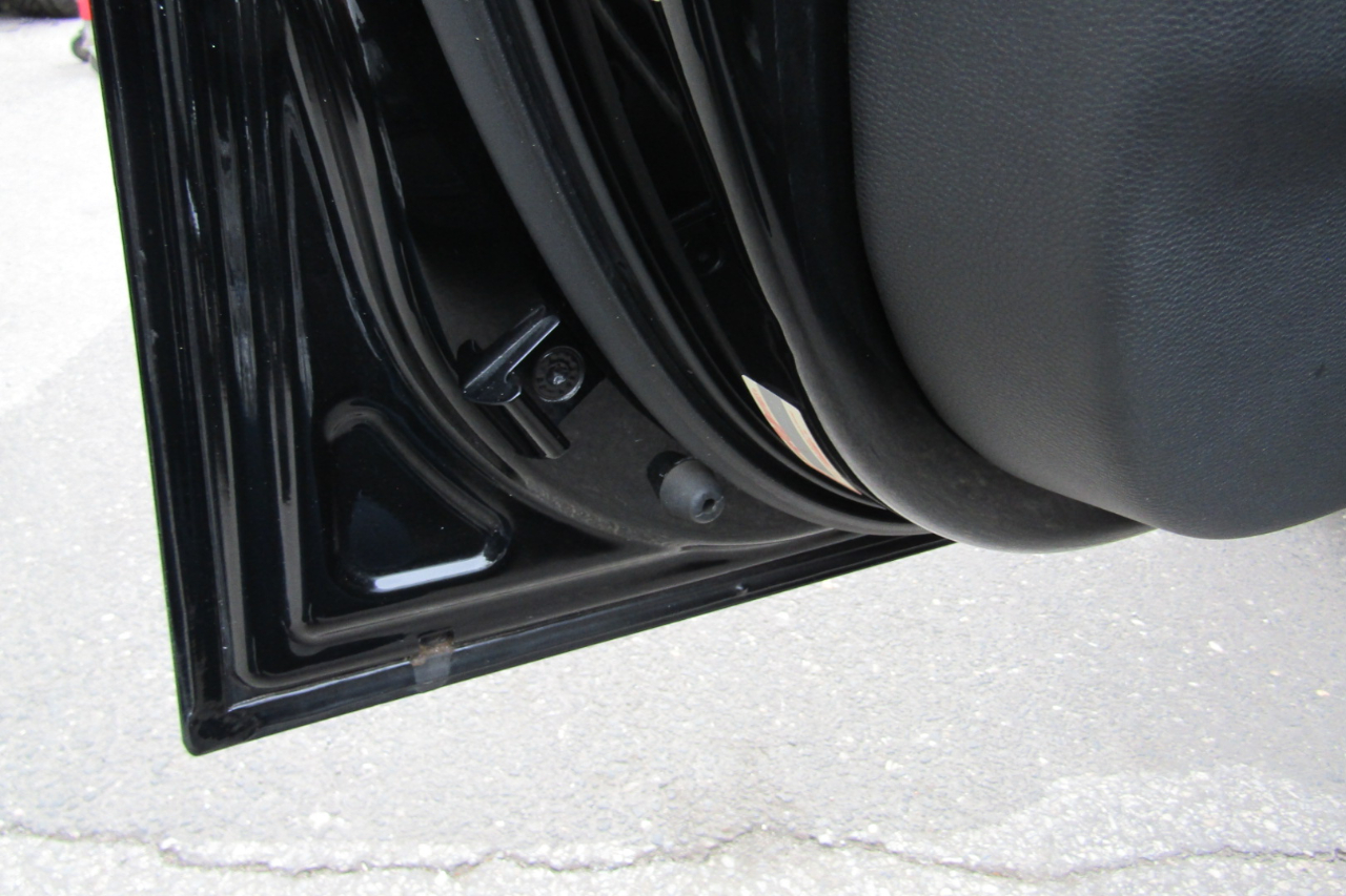 BMW 3 Series 4dr Sdn 328i xDrive AWD SULEV 2011