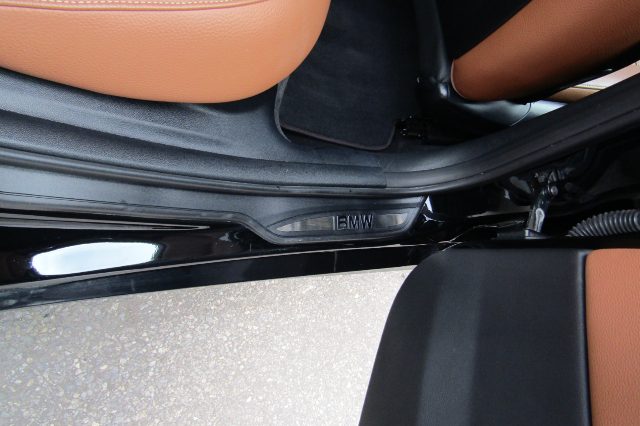 BMW 3 Series 4dr Sdn 328i xDrive AWD SULEV 2011