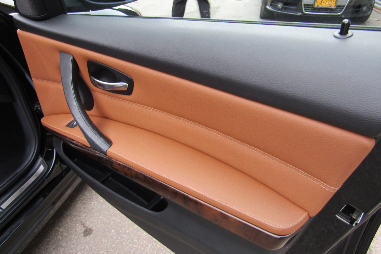 BMW 3 Series 4dr Sdn 328i xDrive AWD SULEV 2011