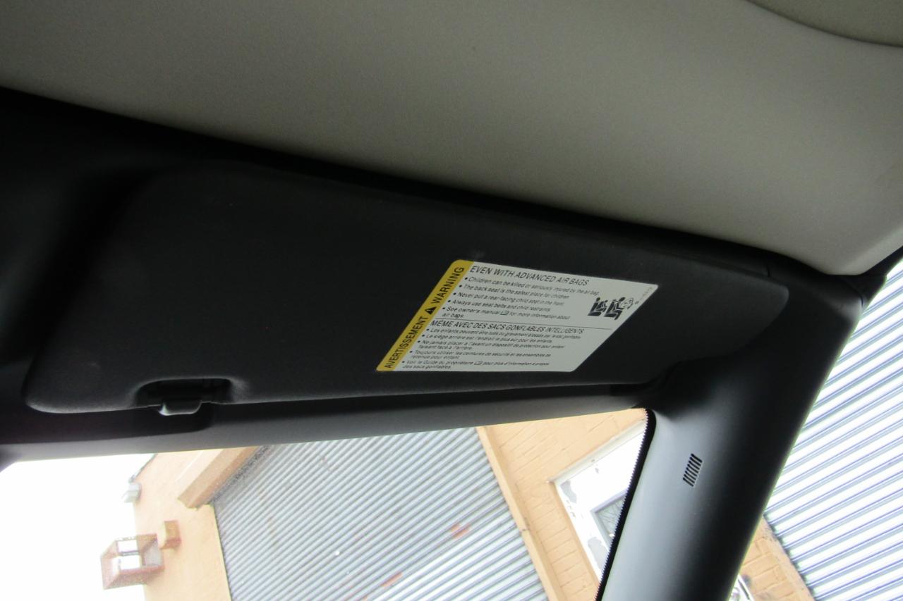 Saab 9-3 2dr Conv FWD 2010