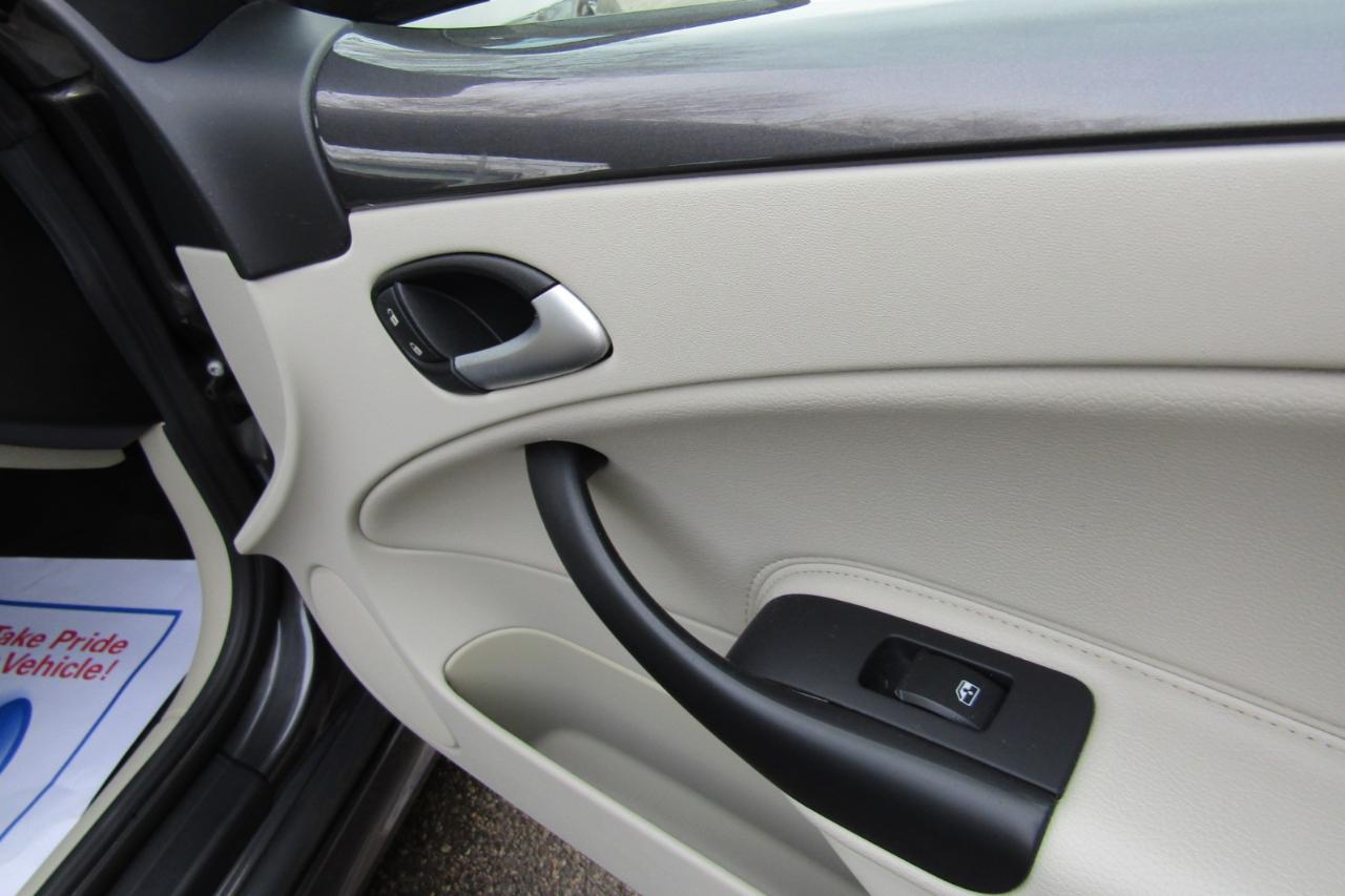 Saab 9-3 2dr Conv FWD 2010